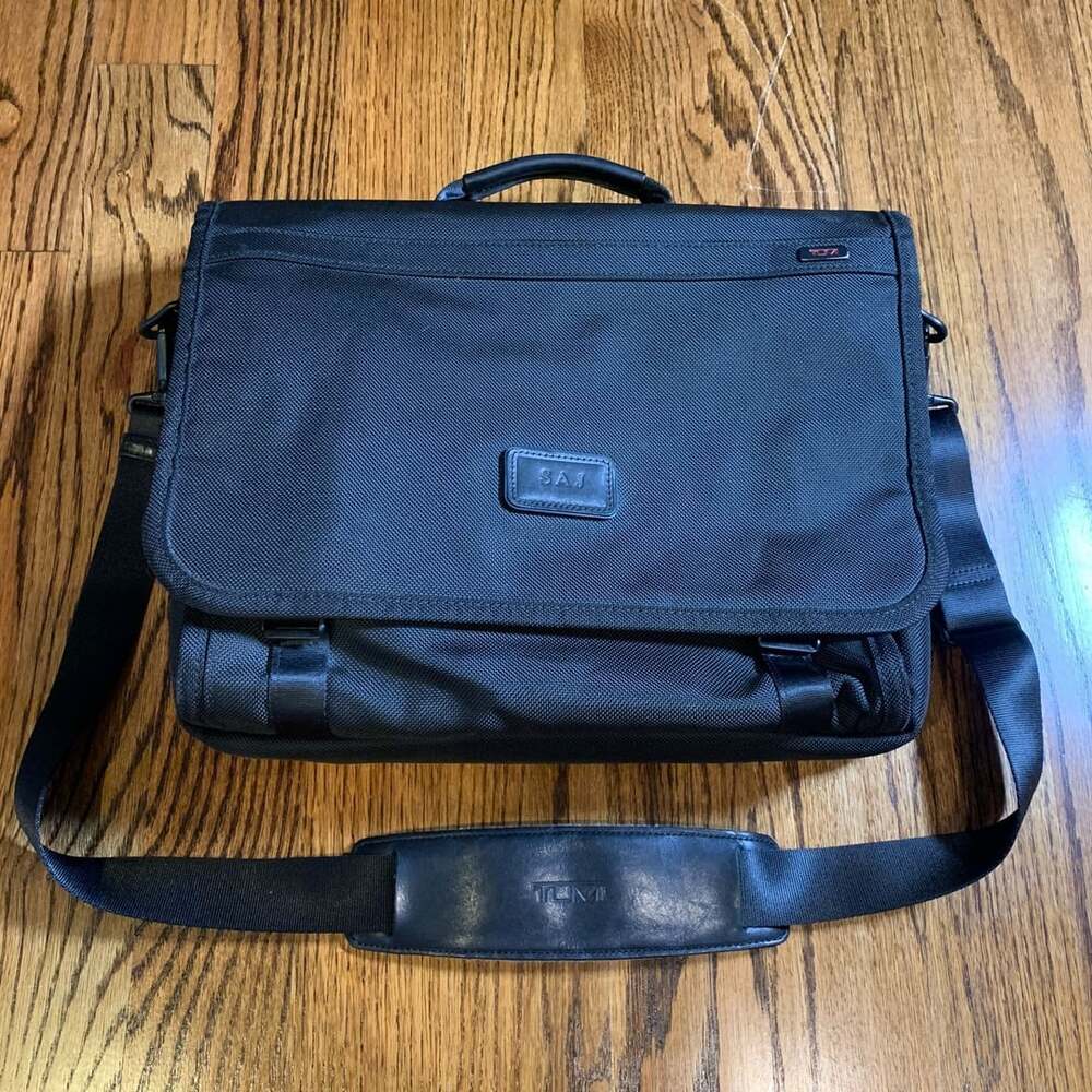 Tumi Alpha Messenger Bag Black Ballistic Nylon Briefcase